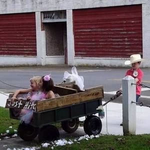 Meet your Posher, Regina